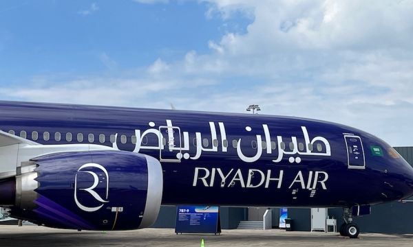 Челси продължава преговорите с Riyadh Air 